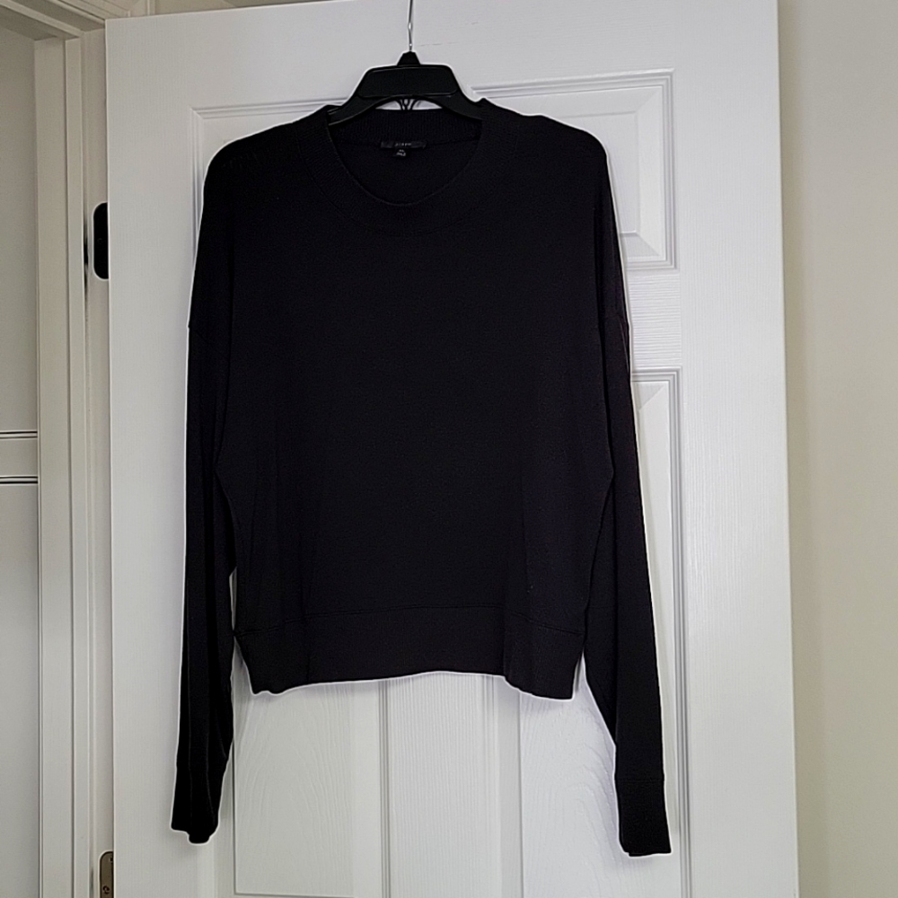 Women's sweater